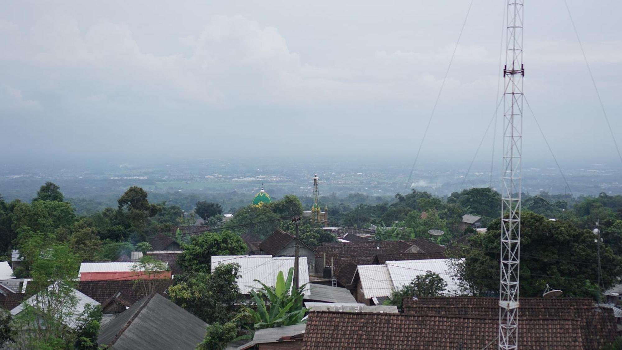 Spot On 93943 Sakinah Homestay Bromo Syariah Near Rest Area Wringinanom Маланг Екстер'єр фото